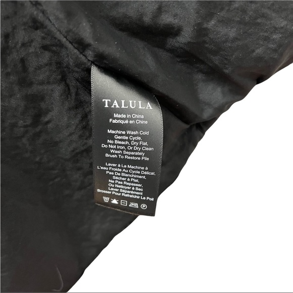 Aritzia Talula XXS Faux Fur brown winter vest - Picture 5 of 6